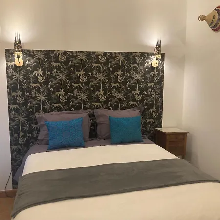 D'hotes Les Roches *