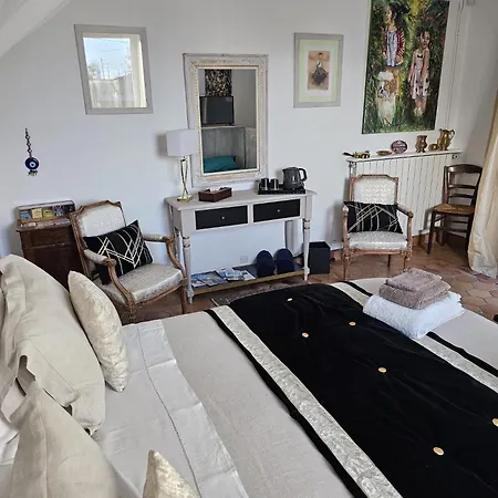 D'hotes Les Roches * Corme-Royal